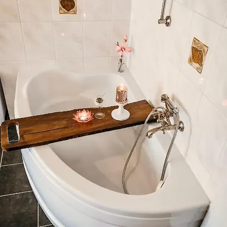 Komfortferienwohnung Mit Traumhaftem Moselblick * Sankt Aldegund